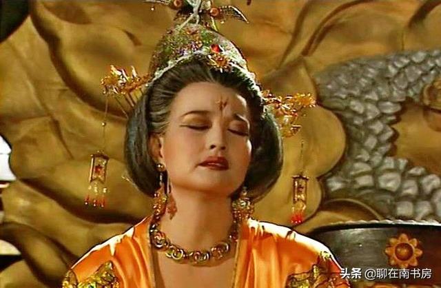 毛主席是如何评价武则天的？