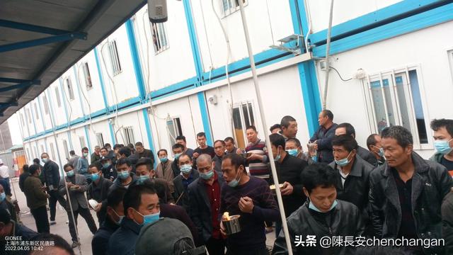 必胜鸟:上海疫情过后，外地务工的人们会考虑换个城市发展么？