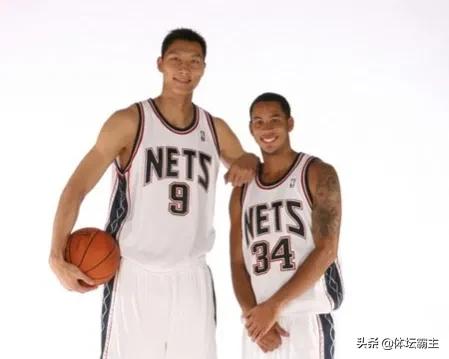 布鲁克洛佩斯:易建联效力NBA期间搭档过哪些全明星队友
