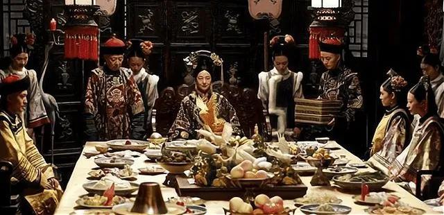 历史上真实的嫡子和庶子的差别,究竟有多大？