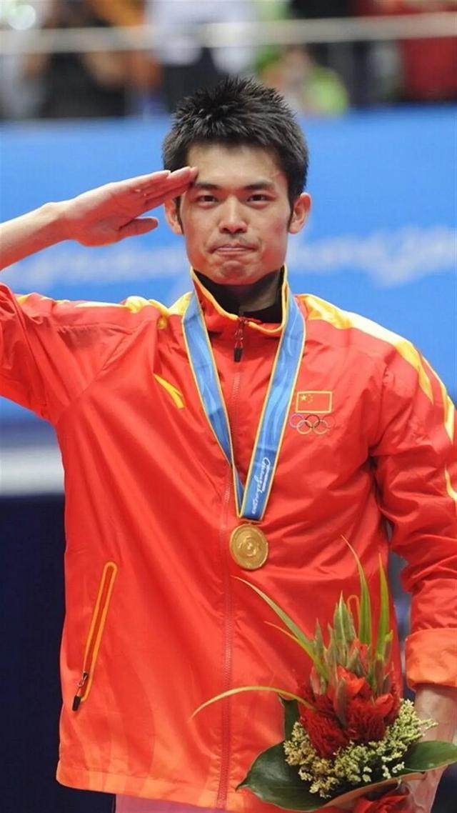 李宗伟赢过林丹吗:如果李宗伟和林丹不在一个时代，他会达到什么高度