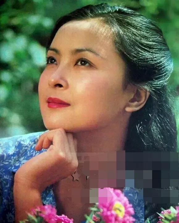 曹可凡最新消息:吴亦凡案件怎么没进展了？