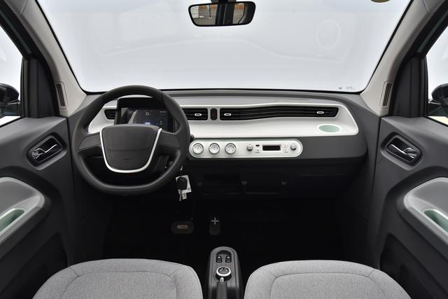 微米E28电动汽车，微型低速纯电动乘用车品牌有了解的么哪个好