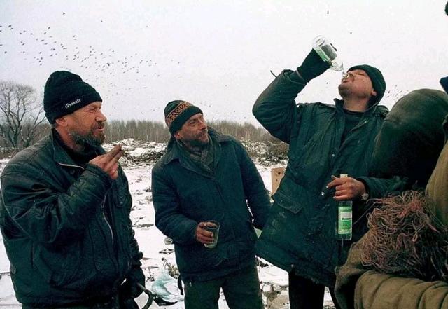 俄罗斯人嗜酒成性，为什么感觉有些人到中国来了却不胜酒力？插图20