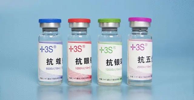 帝皇眼镜蛇王养殖:3斤重眼镜王蛇是成体吗？