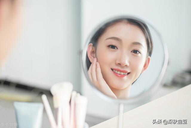 男孩被迫娶狗为妻:我离过婚，还有一个孩子，为什么还是有那么多男人追求我？