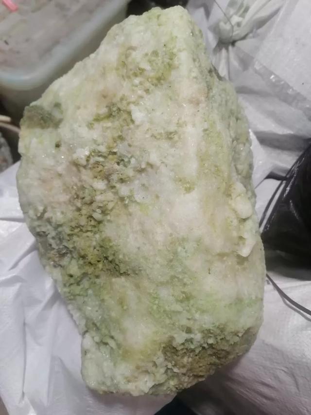 玉石种类大全及图片欣赏,请问有什么方法可以让普通人认识玉石？