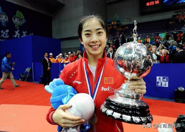 女运动员:大家觉得中国羽毛球队历史上最漂亮的女运动员是谁