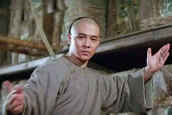 《铁马骝》中的衍空和尚，实力在李连杰系列黄飞鸿中能排第几？插图9