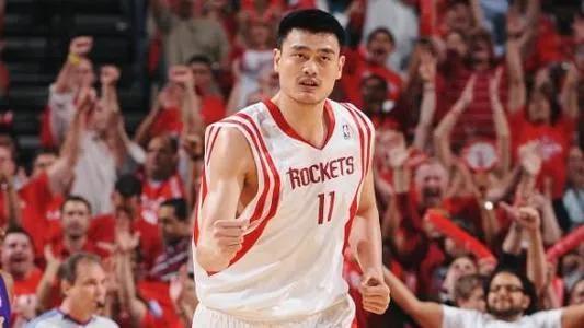 姚明职业生涯有没有获得过周最佳提名，如果有，共获得过几次提名？插图8