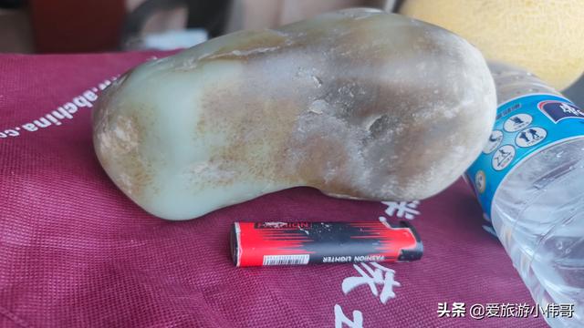 新疆的候鸟有哪些:新疆棉花质量好 新疆都有什么地方可以捡石头？现在还来得及吗？