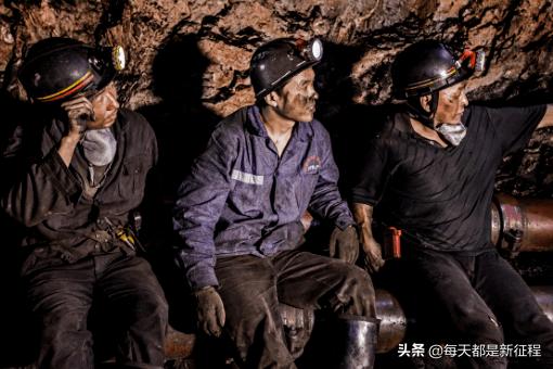 矿工管家，山东栖霞一金矿发生爆炸，22名工人被困，具体什么情况