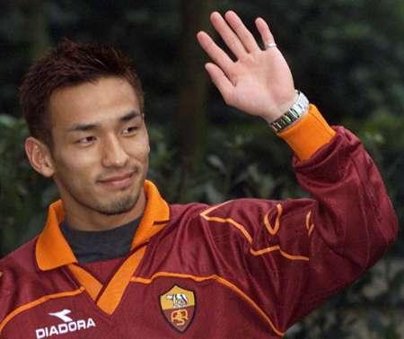安贞焕妻子:亚洲足坛历史最帅11人阵容，又要帅又要能打，怎么选？