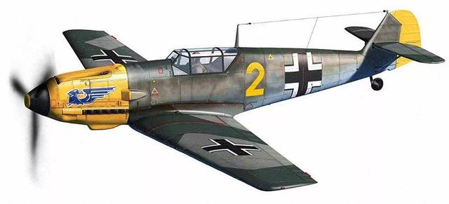 百舌鸟战斗机拼装视频:二战时期德国的福克FW-190有多大威力？能击落野马吗？