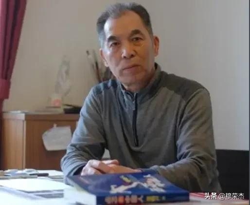 茅盾文学奖奖中最具有阅读价值的三本书是什么？:矛盾的作品有哪些 第13张