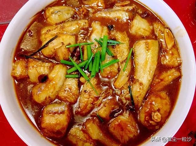 那些鱼是深海鱼?:鲜嫩还没腥味的海鱼，究竟都是哪几种常见的鱼？