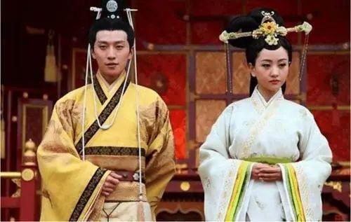 冯丹滢:隋文帝杨坚为什么将尤物冯小怜转手予人？