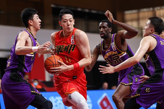 乐视的背后大老板是谁:oppo和vivo是不是在自己的厂房里生产的