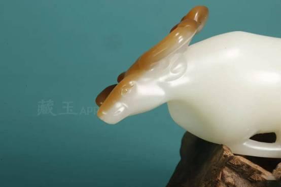 中国玉文化与人的关系,为什么玉器那么贵？不就是一块石头吗？