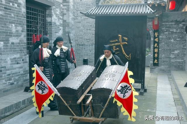 古代镖师走镖为何区区十几人却让胆大妄为的土匪不敢抢劫呢