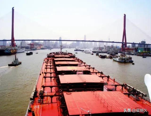 海员讲述的灵异事件:船员去了那么多国家，遇到过什么古怪的习俗吗？