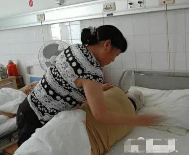 送小狗回家教案托班:我是保姆，雇主每到周末带我回娘家照顾她生病的母亲，这合理吗？