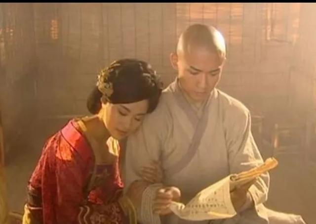 辩机和尚:为什么古代女人情人幽会要自枕头？男人家没有吗？