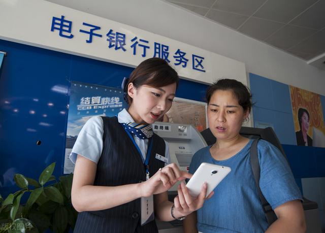 现在能一次性拿出二十万现金的家庭有多少,你拿的出吗？