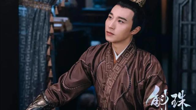 傅冬菊下场:《斛珠夫人》中，方诸徒弟方卓英的结局如何？