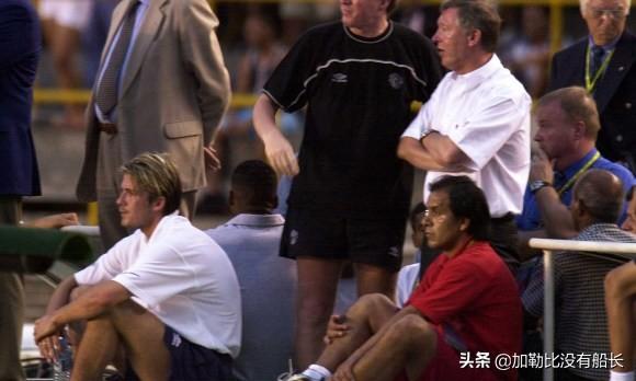 贝克汉姆和维多利亚当年是如何走在一起的？为什么很多球迷认为贝嫂毁了小贝的生涯？插图58