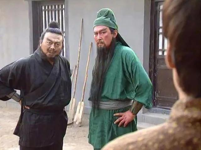 北京名仕犬业视频:现在什么样的职业最吃香？