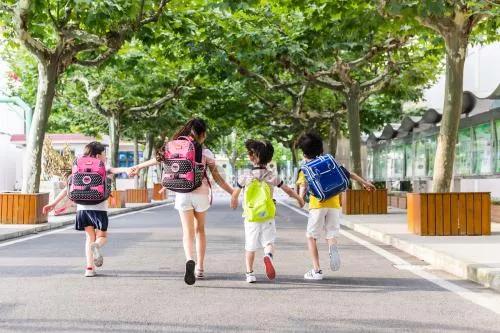 女生穿越到斗罗大陆的完结<a href=https://maguai.com/list/34-0-0.html target=_blank class=infotextkey>小说</a>(一定要完结）(女主穿越斗罗大陆cp唐三)