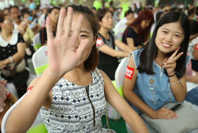 什么是性别营销:女生进国家电网大概率会被分到营销