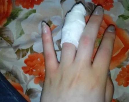 李娜图片:李娜如果不遁入空门，其在歌坛的地位能超越那英吗？