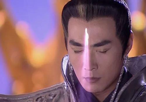怎么在短时间看清一个人？