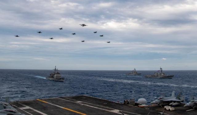 驱逐舰上面只携带几十枚导弹，战争中打光了怎么办？插图12