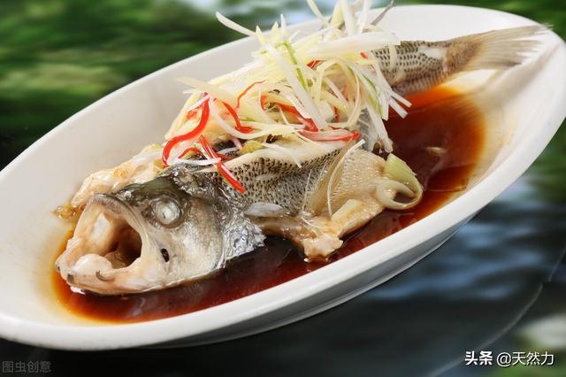 中餐厅林大厨清蒸鱼用什么鱼最好:蒸鱼的方法和正确步骤是什么？