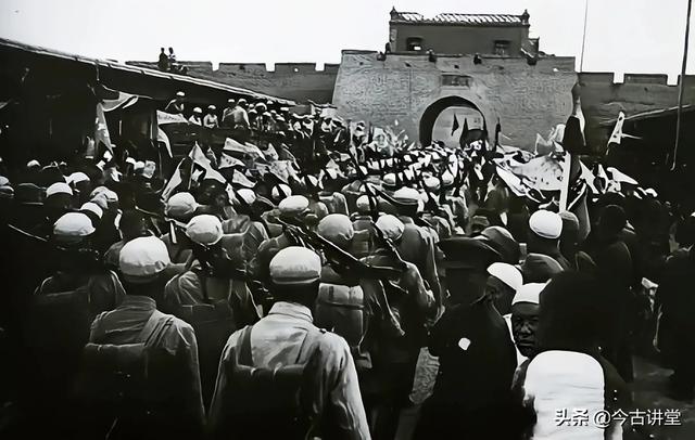 解放军的纵队建制是什么时候开始的？为什么不用通用的军编制？