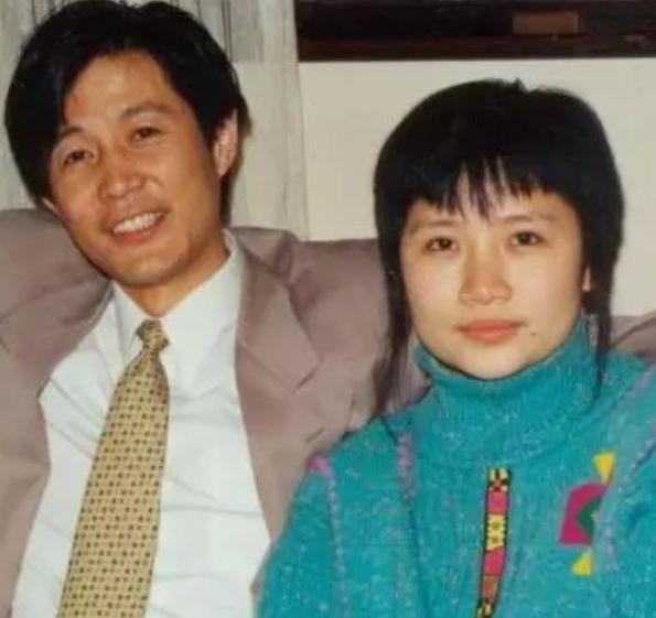 李娜为何出家:著名歌星李娜为什么会出家？