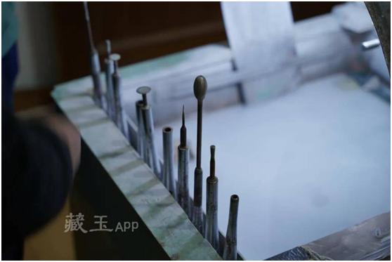 我国玉石的主要产地,为什么扬州不产玉，却是我国玉器产地之一？