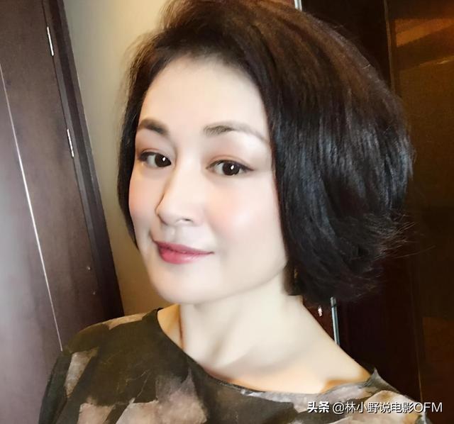 汤姆克鲁斯的老婆:《乔家的儿女》“乔祖望”刘钧的隐婚老婆到底是谁啊？
