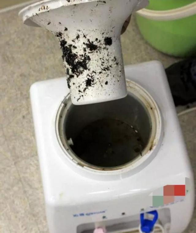 饮水机:为什么现在很少有人用饮水机了？