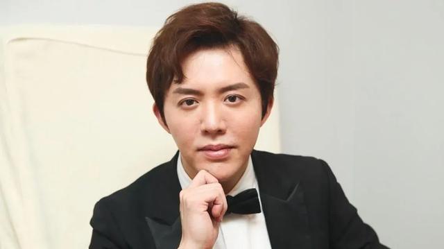 李依晓承认整容:为什么李云迪承认了嫖娼，而不是狡辩说是情侣什么的？