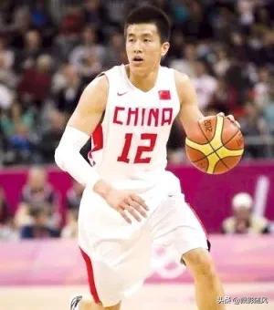观众不满选手排名，中国篮协公布中国最喜欢的篮球运动员排名，为什么大家有疑问