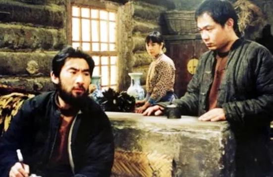钟春桃:农村老人说的“拉帮套”是什么？是陋习吗？