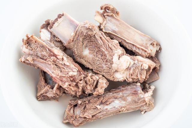 出远门时，为什么要给冰箱里放一枚硬币？插图37