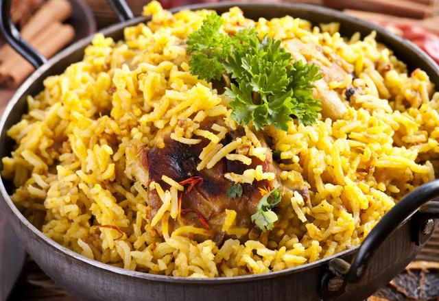 为什么印度大米煮熟后是散状的，而我国的大米是胶团状的？插图