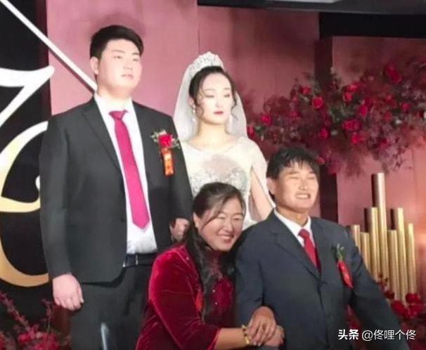 大衣哥儿媳没领证:大衣哥的儿媳，她结婚不领证，分手后还是头婚吗？
