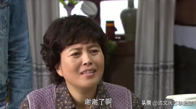 贝克汉姆结婚照:大家觉得门第这电视剧好看吗。说说看？