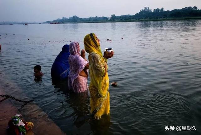 印度恒河能够通航过船吗？为什么那么脏却不去治理呢？插图1